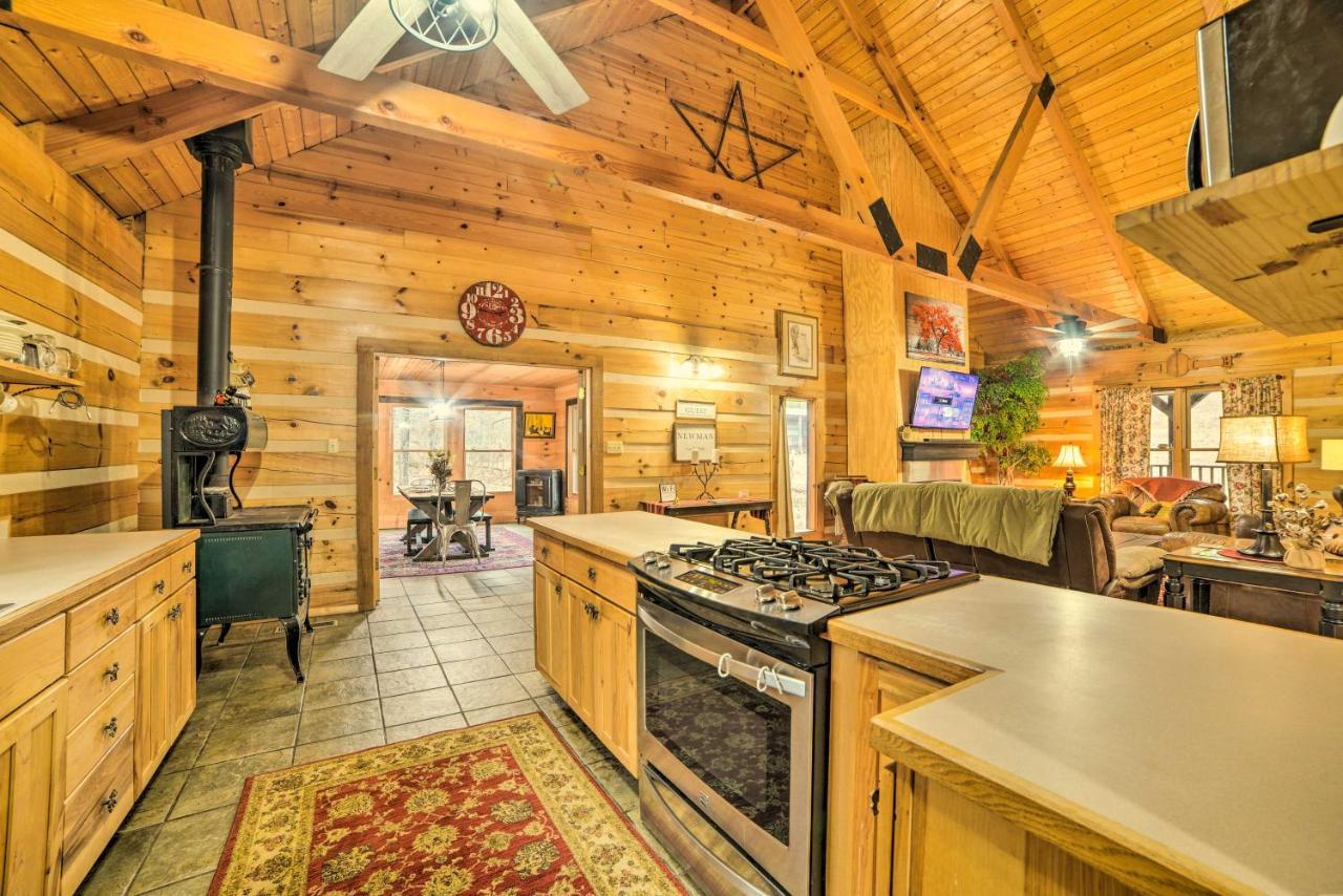 Quiet, Woodsy Retreat Deck And Kentucky Lake Access New Concord Exterior foto